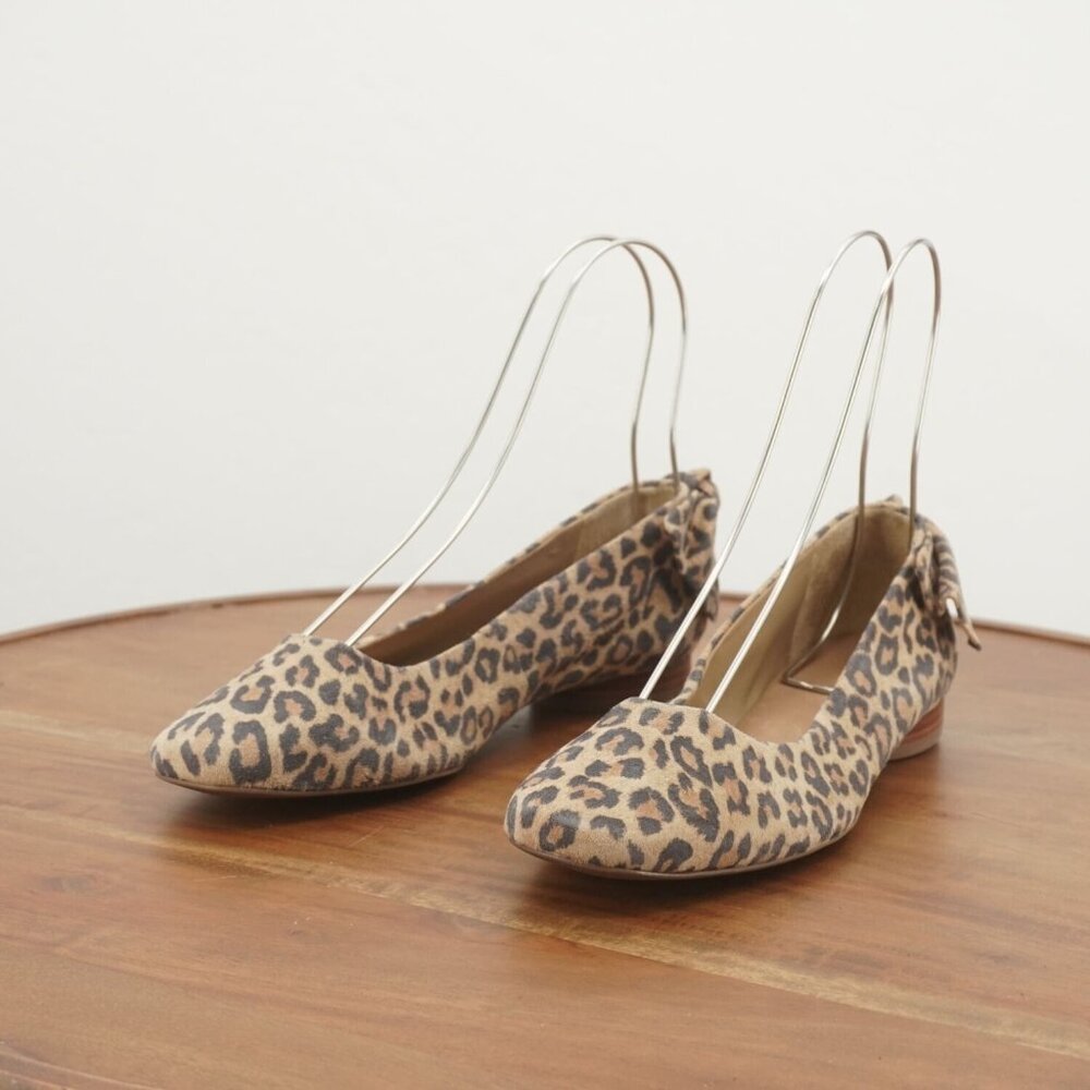 Bernardo Leopard Print Flats - Picture 4 of 11